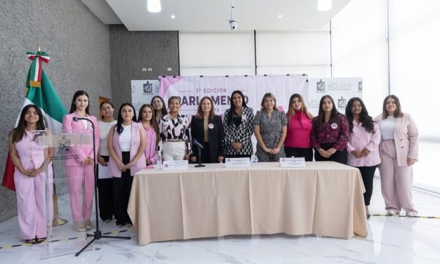 ALE MORALES ABORDA RETOS DE LAS MUJERES EN LA POLÍTICA