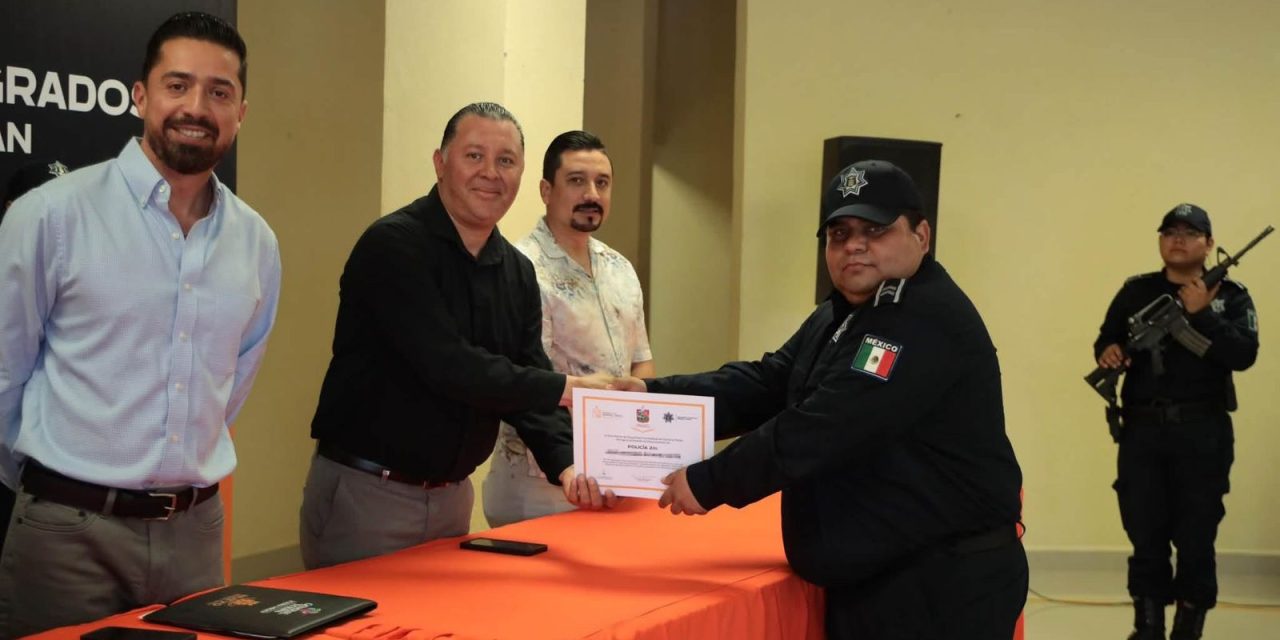 👮🏻‍♂️👏🏻🧡DAVID SÁNCHEZ RECONOCE A POLICÍAS DE GENERAL TERÁN Y REAFIRMA COMPROMISO CON LA SEGURIDAD