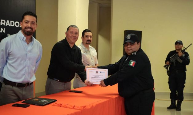 👮🏻‍♂️👏🏻🧡DAVID SÁNCHEZ RECONOCE A POLICÍAS DE GENERAL TERÁN Y REAFIRMA COMPROMISO CON LA SEGURIDAD