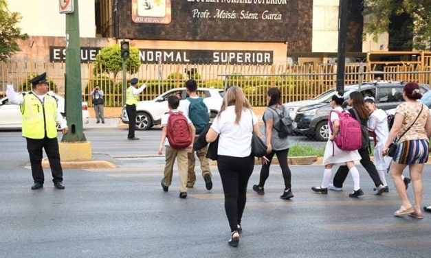 MONTERREY DESPLEGARÁ 80 AGENTES POR REGRESO A CLASES