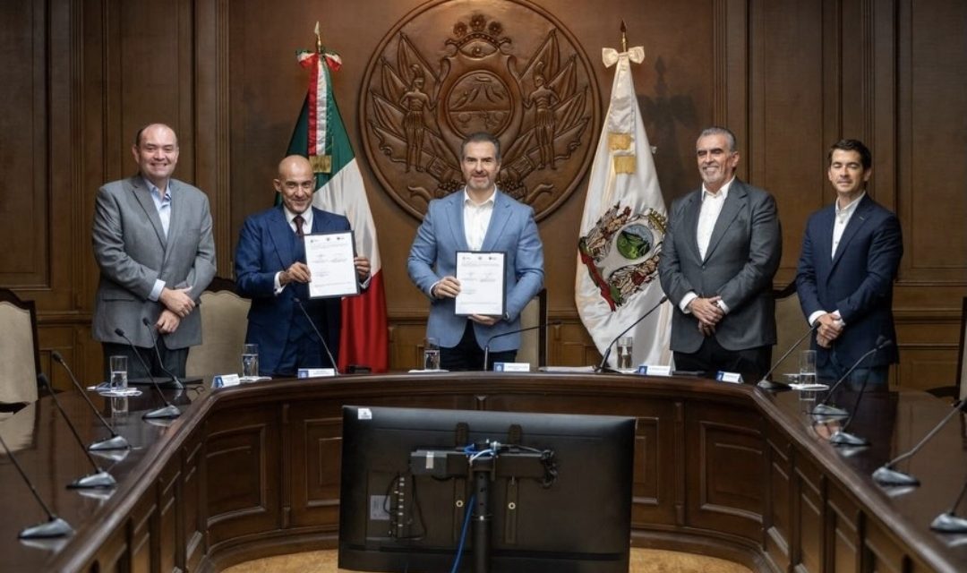 ADRIÁN DE LA GARZA FORTALECE VÍNCULOS CON ABOGADOS PARA MEJORAR SERVICIOS JURÍDICOS