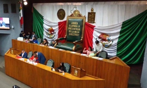 Congreso NL: ¿quién agarra el martillo?