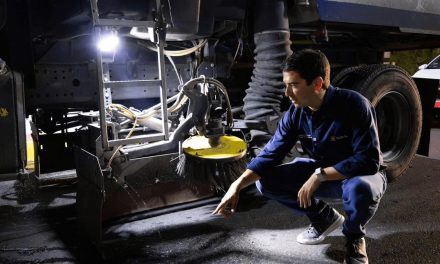 MARCELO SEGOVIA SUPERVISA REMOZAMIENTO NOCTURNO DEL PUENTE ROGELIO CANTÚ