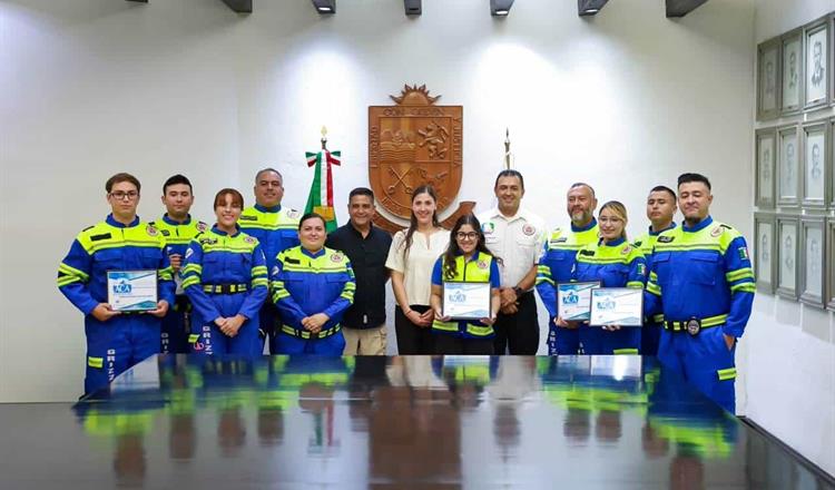 MAURICIO FARAH FORTALECE A PROTECCIÓN CIVIL DE SAN PEDRO CON CAPACITACIÓN EN AGUAS RÁPIDAS