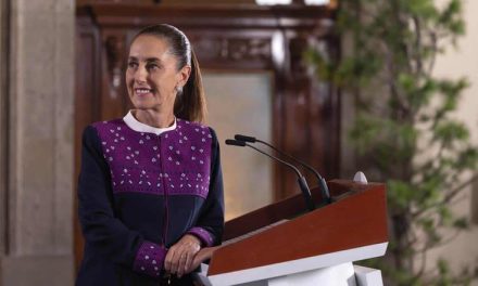 PAN IMPULSA DERECHO DE RÉPLICA DURANTE LAS MAÑANERAS