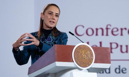 SHEINBAUM PIDE ESTUDIAR CAÍDA DE NACIMIENTOS ANTES DE DEFINIR NUEVAS POLÍTICAS