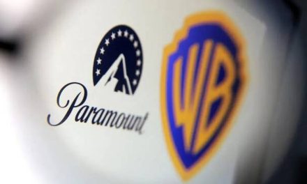 PARAMOUNT ALCANZA ACUERDO CON FISCALES Y AVANZA HACIA LA COMPRA DE WARNER BROS.