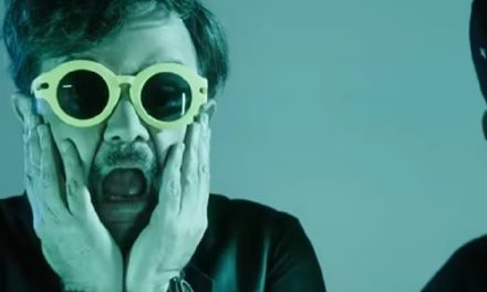 ¡ALEKS SYNTEK SORPRENDE Y DEBUTA EN EL REGUETÓN CON “MASEPUM”!