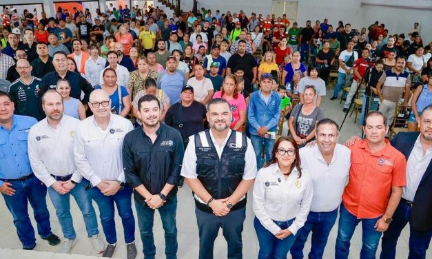 CARLOS “EL CUATE” RODRÍGUEZ ACERCA BENEFICIOS EN EL PAGO DEL AGUA A FAMILIAS DE CADEREYTA
