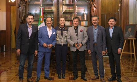 SHEINBAUM RECIBE A LOS TIGRES DEL NORTE EN PALACIO NACIONAL