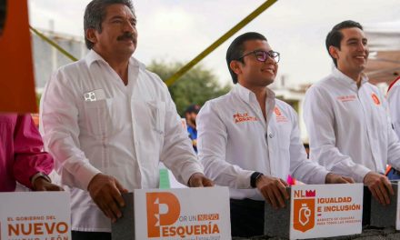 FRANCISCO ESQUIVEL LLEVA APOYO ALIMENTARIO A FAMILIAS DE VALLE DE SANTA MARÍA