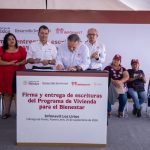 EUGENIO MONTIEL AMOROSO ENTREGA ESCRITURAS A FAMILIAS DE CIÉNEGA DE FLORES