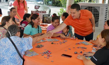LUIS CAVAZOS FORTALECE CERCANÍA CON FAMILIAS DE ALLENDE