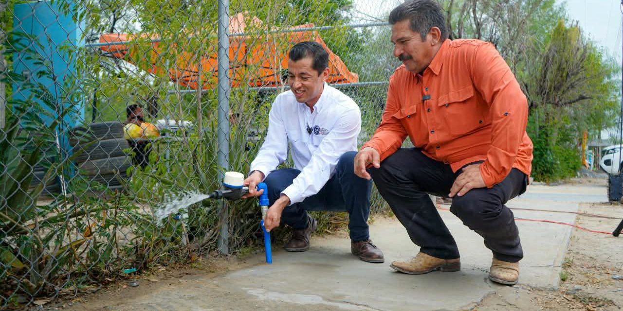 FRANCISCO ESQUIVEL HACE REALIDAD AGUA POTABLE PARA EL EJIDO LA PROVIDENCIA