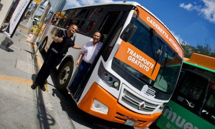CARLOS RODRÍGUEZ “EL CUATE” AMPLÍA TRANSPORTE GRATUITO HACIA ATONGO