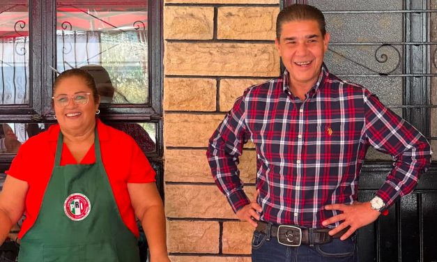 PACO TREVIÑO FOMENTA EL EMPRENDIMIENTO CON CURSO DE TACOS A VAPOR EN JUÁREZ