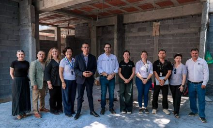DAVID DE LA PEÑA SUMA ESFUERZOS CON LA FACULTAD DE PSICOLOGÍA POR LA SALUD DE LOS SANTIAGUENSES
