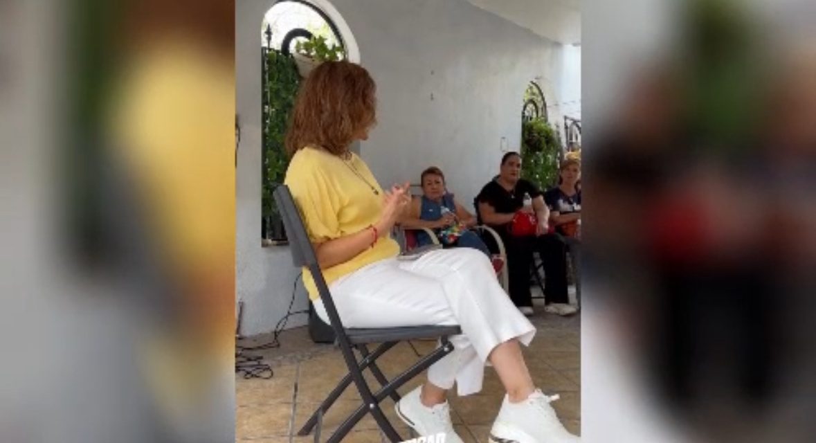 CLARA LUZ FLORES FORTALECE CERCANÍA CON VECINAS DE ESCOBEDO