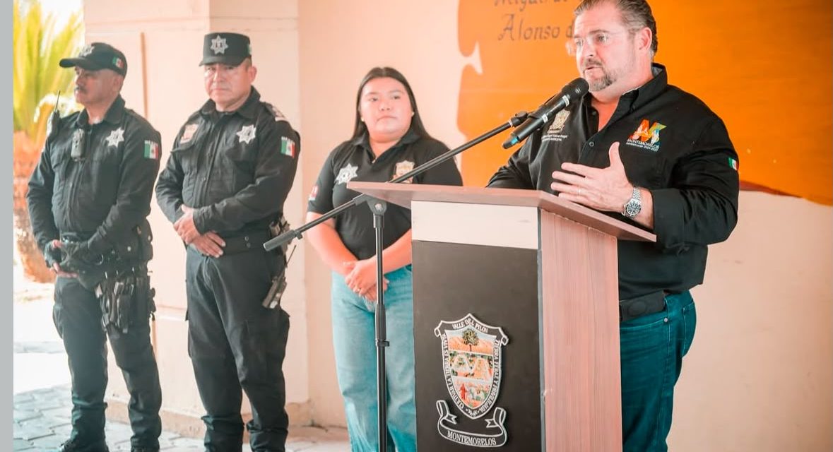 MIGUEL SALAZAR ENTREGA   PATRULLAS PARA REFORZAR LA SEGURIDAD EN MONTEMORELOS