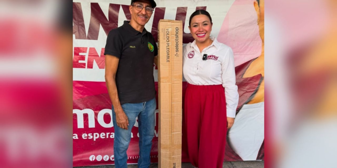 ANYLÚ BENDICIÓN IMPULSA A EMPRENDEDORES DE ESCOBEDO CON “BAJO EL TOLDO”