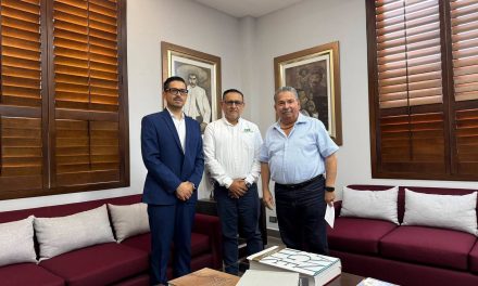 JOSÉ ANTONIO QUIROGA Y CFE SUMAN ESFUERZOS PARA MEJORAR EL SERVICIO EN ESCOBEDO