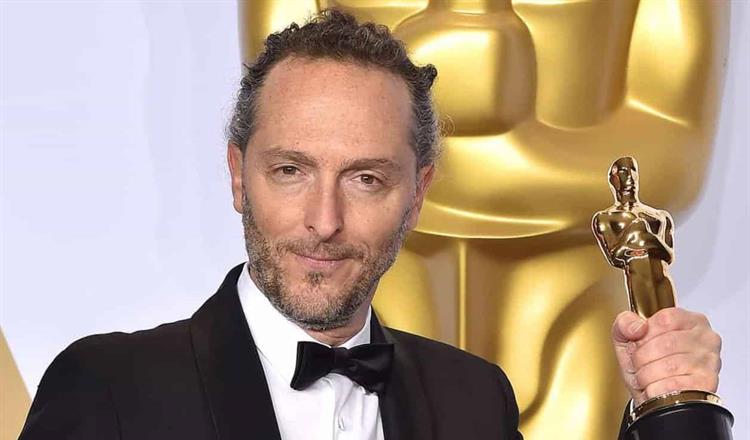 ¡EL ‘CHIVO’ LUBEZKI LLEVA SU SELLO CINEMATOGRÁFICO A TAYLOR SWIFT!