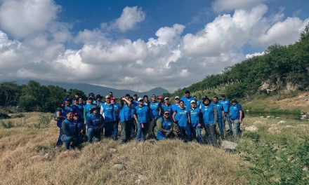 ESCOBEDO SUMA ESFUERZOS PARA LIMPIAR EL RÍO PESQUERÍA Y RETIRAR TONELADAS DE BASURA