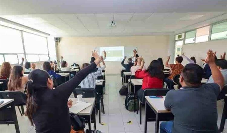 REDUCEN 93.6 POR CIENTO RECURSOS PARA CAPACITACIÓN DE MAESTROS