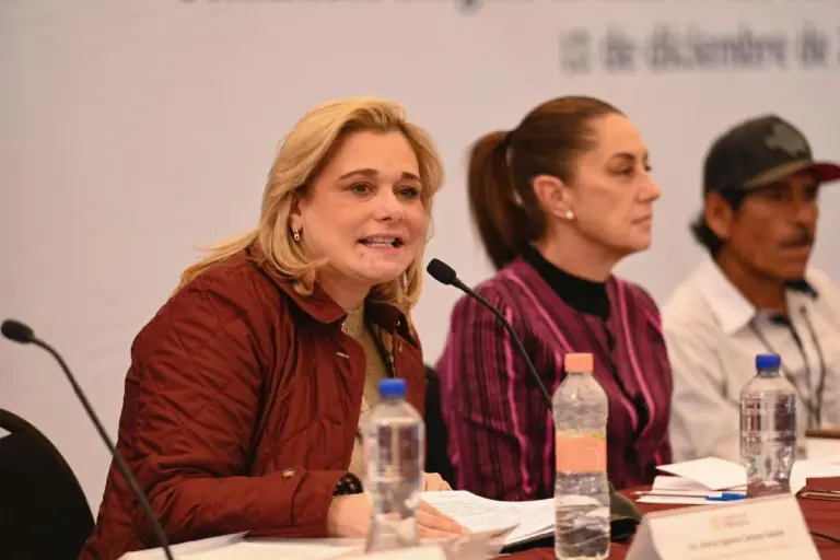 GOBERNADORA DE CHIHUAHUA PIDE DIÁLOGO CON SHEINBAUM SOBRE SEGURIDAD, AGUA Y GANADO