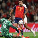 ESPAÑA REMONTA ANTE INGLATERRA Y DE LA FUENTE PIDE MANTENER LA EXIGENCIA