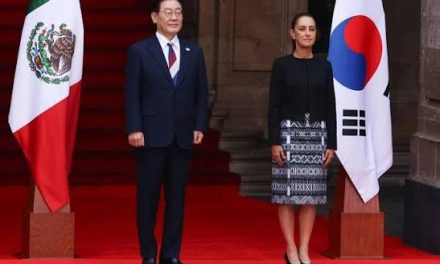 SHEINBAUM RECIBE A PRESIDENTE DE COREA DEL SUR EN PALACIO NACIONAL