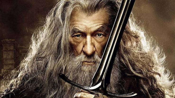 GANDALF VUELVE A LA TIERRA MEDIA: IAN MCKELLEN REAPARECE CARACTERIZADO COMO EL MAGO