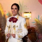 LUCERO PREOCUPA A SUS FANS DURANTE CONCIERTO DEL GRITO