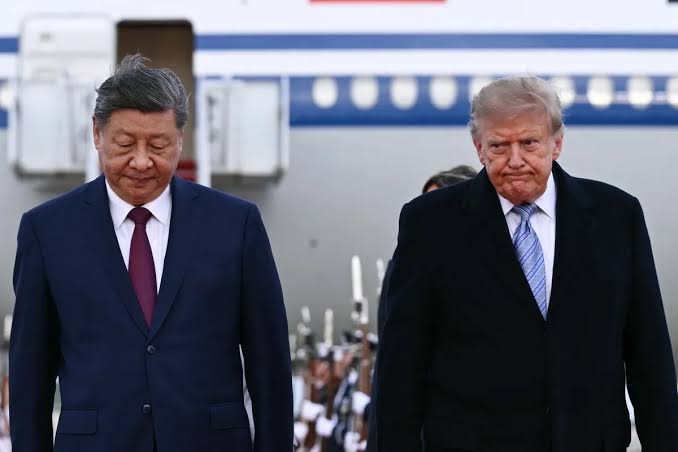 TRUMP Y XI CHOCAN POR EL FUTURO DE LA INTELIGENCIA ARTIFICIAL