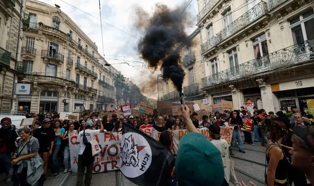 FRANCIA ENFRENTA NUEVAS PROTESTAS ESTUDIANTILES