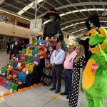 ANDRÉS MIJES IMPULSA LAS TRADICIONES CON ALTAR DE MUERTOS EN HONOR A GONZALITOS EN ESCOBEDO