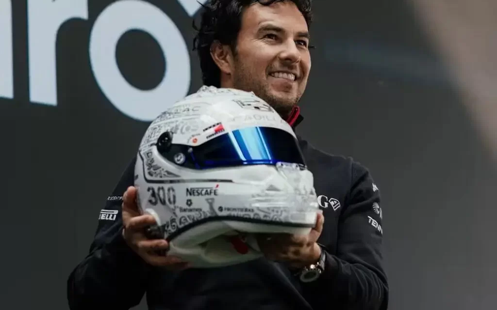 CHECO PÉREZ LLEVARÁ A QUETZALCÓATL EN SU CASCO PARA CELEBRAR 300 GRANDES PREMIOS EN FÓRMULA 1