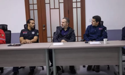 MARCELO SEGOVIA Y ADRIÁN DE LA GARZA COORDINAN ATENCIÓN A LLUVIAS DESDE EL C2 DE MONTERREY