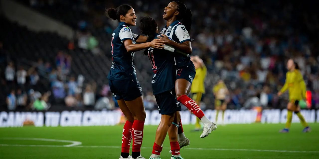 RAYADAS REMONTAN 4-3 AL AMÉRICA Y SE ADUEÑAN DEL LIDERATO GENERAL