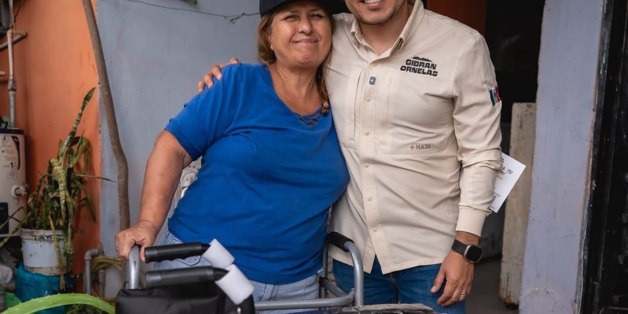GIBRÁN ORNELAS ENTREGA APOYOS DE MOVILIDAD A VECINOS