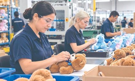 NUEVO LEÓN REDUCE INFORMALIDAD Y BAJA TASA DE 40% A 33%