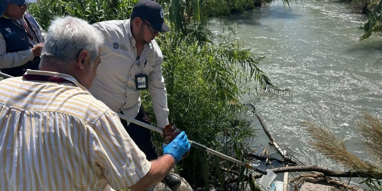 DERRAME DE HIDROCARBURO EN EL RÍO PILÓN, EN MONTEMORELOS, QUEDA BAJO CONTROL