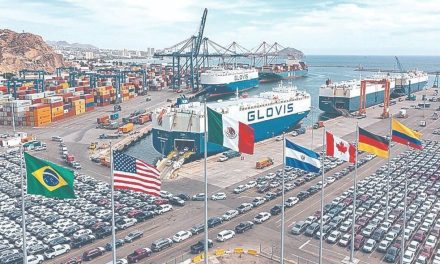 MÉXICO AMPLÍA MERCADOS AUTOMOTRICES ANTE ARANCELES DE ESTADOS UNIDOS