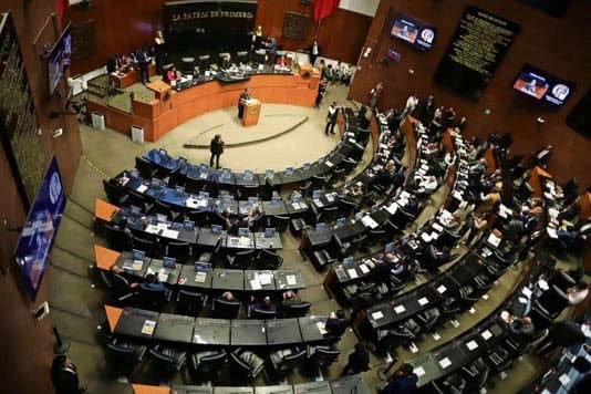 SENADO APRUEBA REFORMA A LA LEY ADUANERA PARA ENDURECER SANCIONES POR HUACHICOL FISCAL