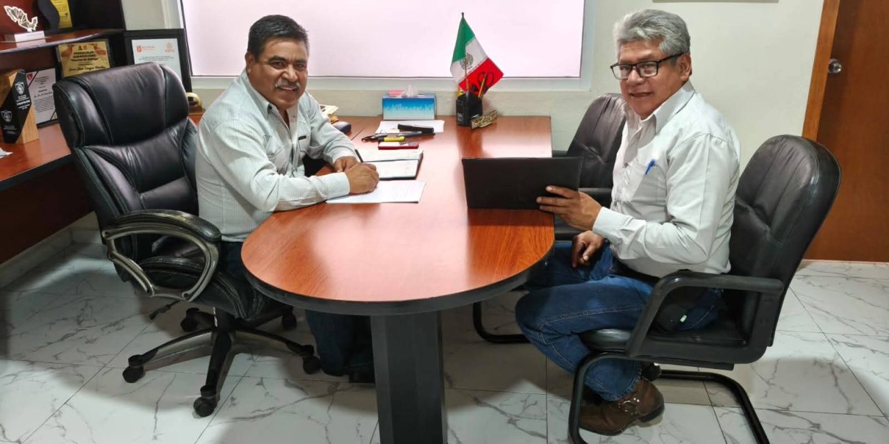 JUAN JOSÉ VARGAS ROSALES MANTIENE AUDIENCIAS PÚBLICAS PARA ATENDER A FAMILIAS DE DOCTOR ARROYO