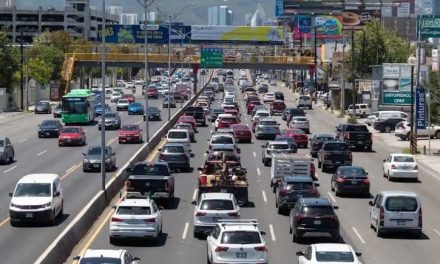 TRÁFICO EN MONTERREY GENERA PÉRDIDAS DE CASI 19 MIL MILLONES DE PESOS AL AÑO