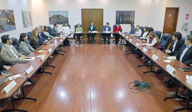NUEVO LEÓN PROYECTA PAQUETE FISCAL 2027 POR 177 MIL 939 MILLONES DE PESOS