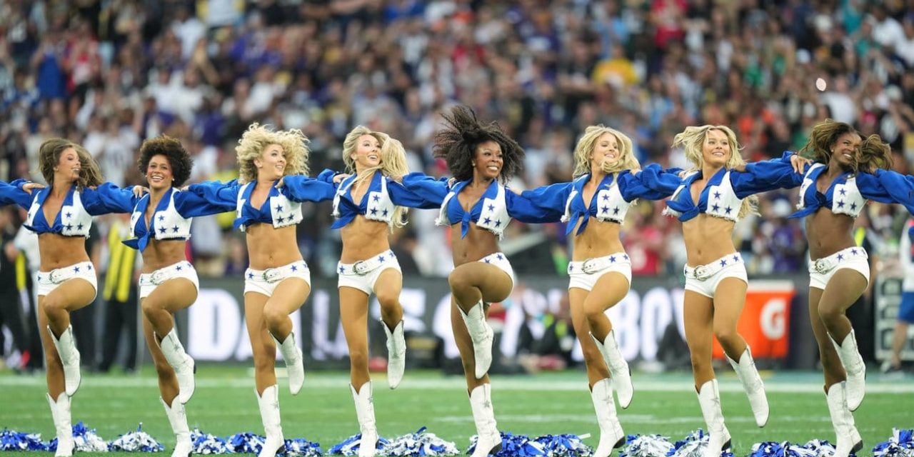 ANIMADORAS DE LOS DALLAS COWBOYS SE SINDICALIZAN PARA NEGOCIAR MEJORES CONDICIONES LABORALES