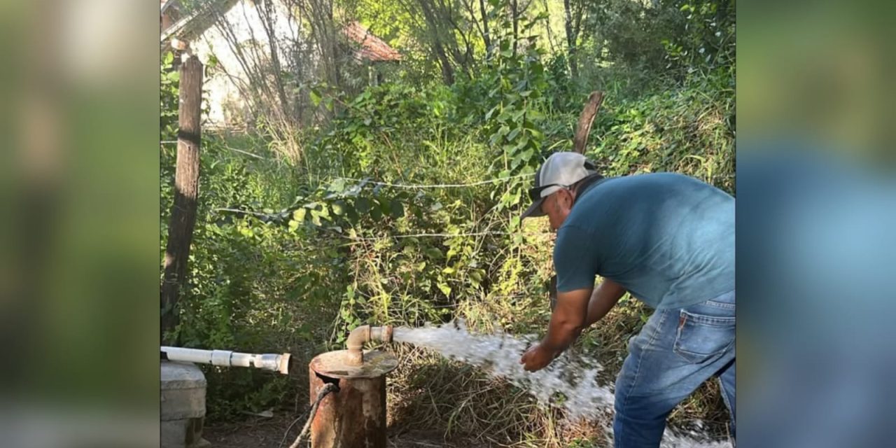 DAVID SÁNCHEZ CUMPLE COMPROMISO Y LLEVA AGUA A CAMARILLO