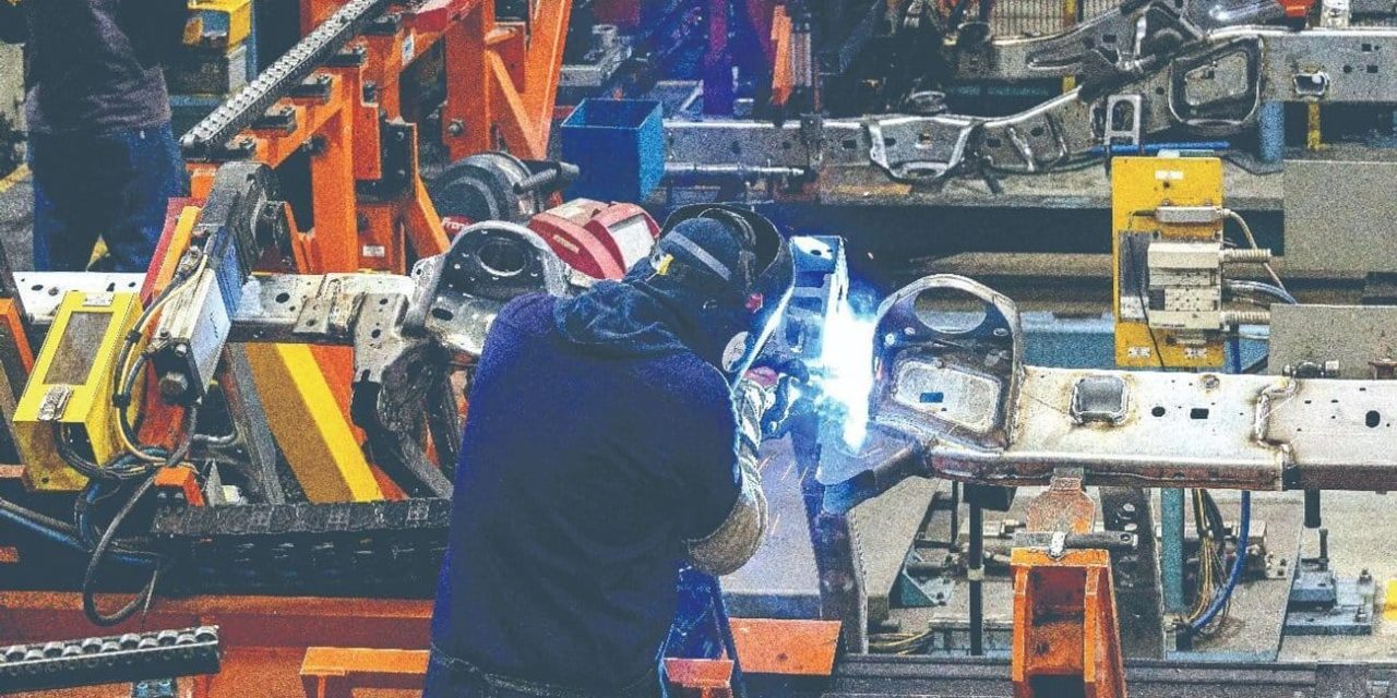 NUEVO LEÓN LIDERA AL PAÍS EN GENERACIÓN DE EMPLEO MANUFACTURERO